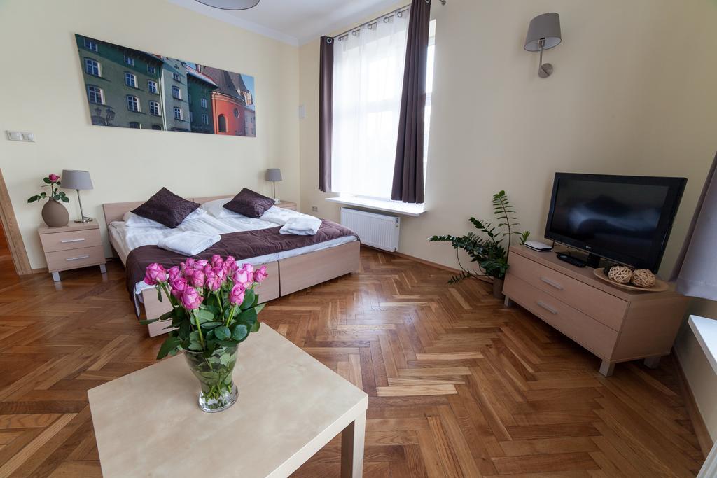 Place 4 You Apartments Krakau Kamer foto