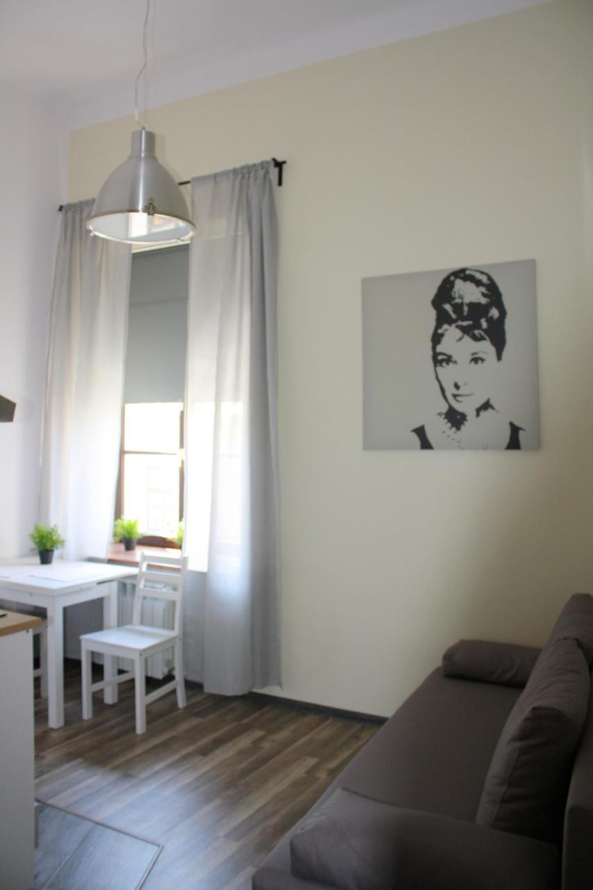 Place 4 You Apartments Krakau Buitenkant foto